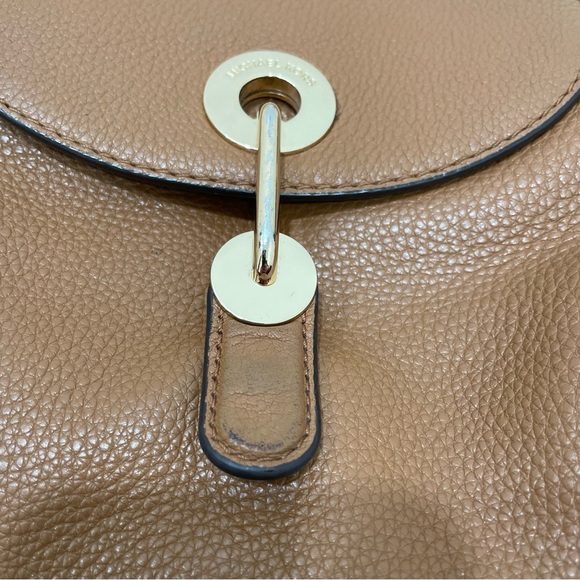 Michael Kors Raven Medium Pebbled Leather Backpack Brown Tan Snap Fastening - Picture 6 of 16